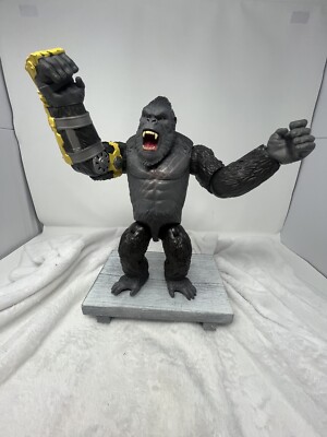 Legendary Playmates Godzilla X Kong 11” King Kong Plastic Action Figure-image