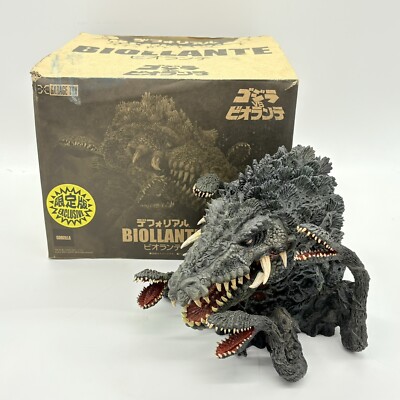 X-Plus Garage Toy Deforeal Biollante Godzilla Biollante Kaiju Vinyl Figure 2021-image