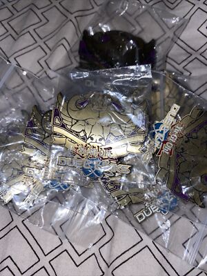 Official Yu-Gi-Oh! Duel Links Pin Prize Ox Badge Buttom Medal Rare-image
