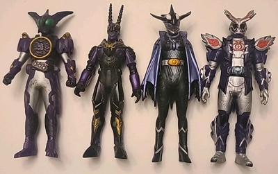 Bandai Kamen Rider Lot of 4 Action Figures-image