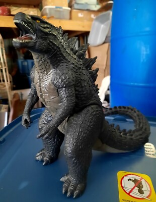 GODZILLA King of the Monsters TOHO WBEI 2014 Movie 10