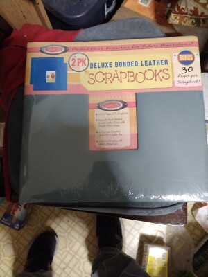 2-Memory Stor Deluxe Bonded Leather Scrapbooks Cream 30 Pgs Ea Lignin & PVC Free-image