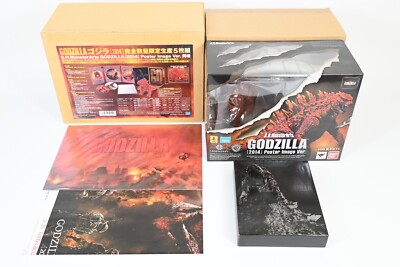 S.H.MonsterArts Godzilla Poster Image Figure Limited Edition 5-Disc Set Bandai-image