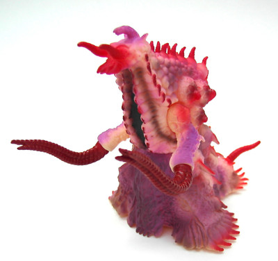 Pedreon  Ultra Monster Series Kaiju Ultraman Gaia Bandai 2004 w/ tag sofubi-image