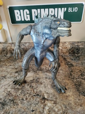 98' Godzilla Supreme Electronic Action Fig Toy Toho Trendmasters Vintage TESTED -image