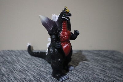 2020 Toho Godzilla Playmates SpaceGodzilla 7” Action Figure Toy-image