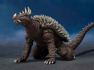 **Presale** BANDAI S.H.MONSTERARTS GODZILLA VS. GIGAN ANGUIRUS (1972)-image