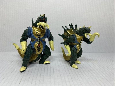 Vintage Godzilla Wars Gigan 4” & 5” Figures Lot Of 2 / 1995 Trendmasters / TOHO-image