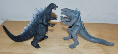 2005 BANDAI Battle G Set 2004 GODZILLA GFW vs 1998 GODZILLA Vinyl Mini Figure-image