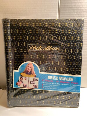 New Sealed Magnetic PHOTO ALBUM 9x12