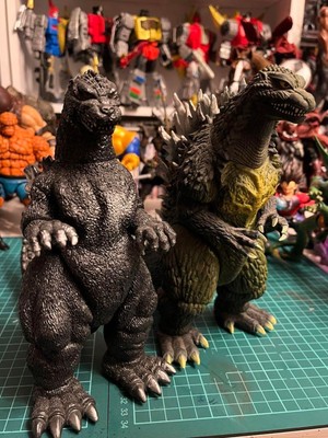 Lot of 2 Vintage Godzilla Soft Vinyl Figures 1991 2002-image