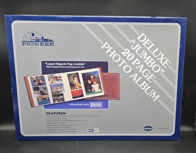 Pioneer Deluxe Jumbo Photo Album 20 Page Magnetic Holds Most Panoramics NIB-image