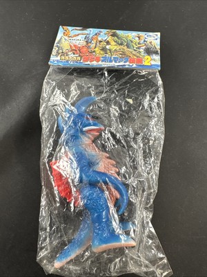 2004 IWAKURA 3.5” BULLMARK GIGAN Mini Vinyl Figure Godzilla-image