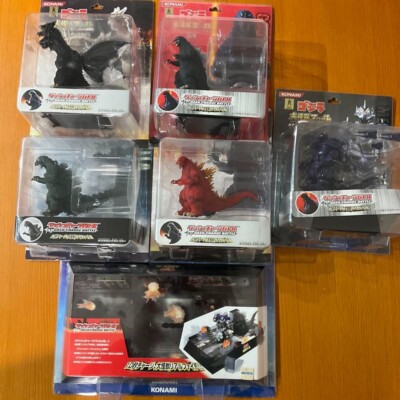 Godzilla Konami Diorama Battle Field Includes 5 figures Japan Unused-image