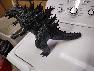 2019 Godzilla figure Missing tip of tail Used/Preowned-image