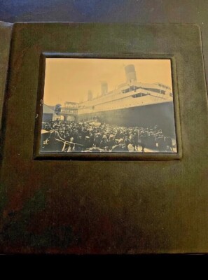 JAMES CAMERON TITANIC 1996 XMAS GIFT to GLORIA STUART ITALY LEATHER PHOTO ALBUM-image