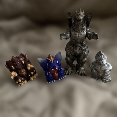 Godzilla Action Figures 4 Figure Set Movable Kaiju Monster-image