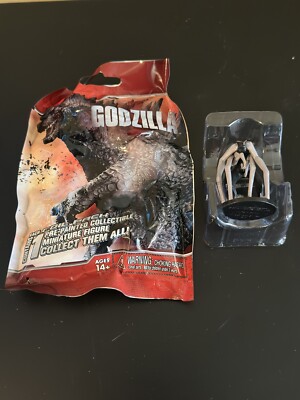 2014 GODZILLA NECA WIZKIDS FEMALE MUTO HEROCLIX LEGENDARY FEMUTO MINI FIGURE-image
