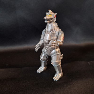 Super 7 Mechagodzilla 1974 4