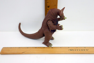 Bandai Ultraman Gamora Kaiju Monster 500 Series Bandai  ~4.5