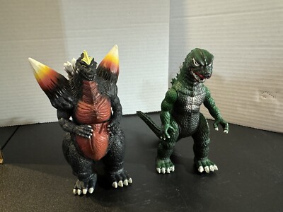 Godzilla And Space Godzilla 6 Inch Figures READ-image