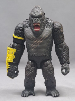 Godzilla X Kong The New Empire Kong With Beast Glove Action Figure 6” Poseable-image