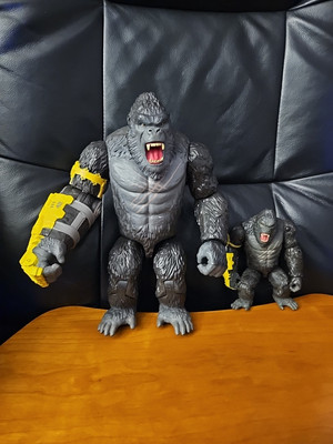 Giant Kong Action Figure 11