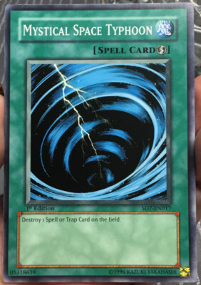 YuGiOh Mystical Space Typhoon SD7-EN017 Common 1st Edition Spell Card 1996-image