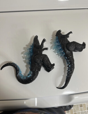 Lot of 2 Godzilla Figures Legendary WBEI 2020 2021 Sound Tested & Works-image