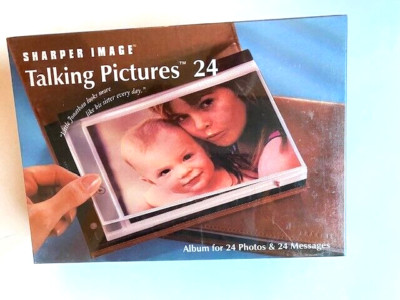 Sharper Image Talking Pictures Album for 24   4