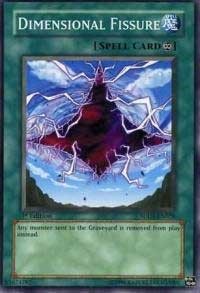 Structure Deck: The Dark Emperor #SDDE-EN028 Dimensional Fissure-image