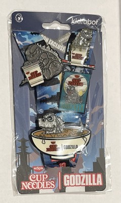 Godzilla Nissin Cup Noodle Limited - 2022 NY Con Exclusive - Lanyard & Pin Set-image