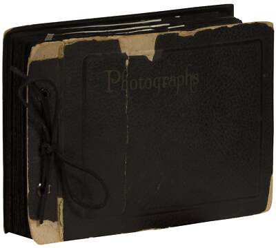 Esther DAVIS / Photo album Young Woman's College Album from 1924 to 1930-image