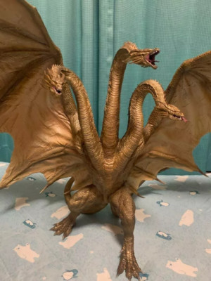 X-PLUS Huge Monster Series King Ghidorah (2019) Complete Shonen Ric LTD Figure-image