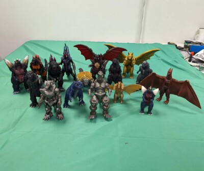 Lot Of 16 Bandai Toho Godzilla Figures 1993-2004 Vintage-image