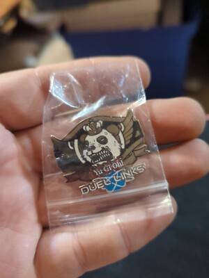 Yu-Gi-Oh! Duel Links Pin Remote Duel Silver Tone Panda Prize -image