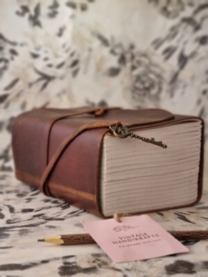 Handmade Unlined Vintage Paper Leather Bound Journal Leather Sketchbook Key Gift-image