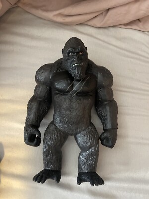 Playmates Godzilla vs Kong 13