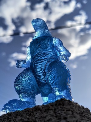 Godzilla Minus One Super7 Chase Figure Toho. Translucent Blue Closed Mouth-image