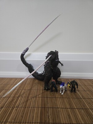NECA Shin Godzilla Atomic Blast Figure & Godzilla X Kong Mini Figures-image
