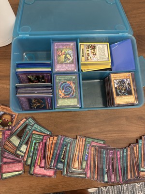 Yu-Gi-Oh TCG (10) Random Holos LP/NM - All From Early Sets-image