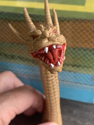 1994 Bandai Real Action replacement King Ghidorah Head & Neck Part-image