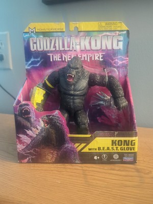 Playmates Godzilla x Kong The New Empire Kong with Battle Axe 6