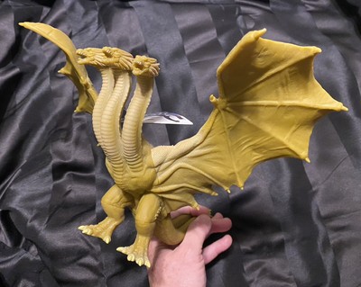 Bandai 2019 Monsterverse King Ghidorah 8 Inch Figure W/ Tag.-image