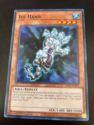 Ice Hand SDBT-EN021 Structure Deck: Beware of Traptrix 1st Edition-image