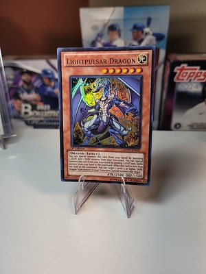 Lightpulsar Dragon SDDC-EN001 Ultra Rare 1st Edition Holo Yu-gi-oh-image