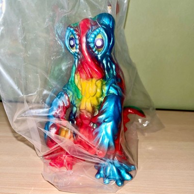 Hedra Red Metallic Blue One Up. Godzilla Up Hobby Round 2023 Spring-image