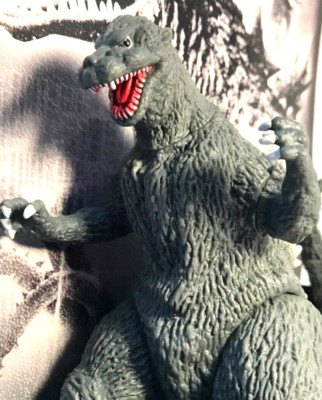 Bandai 1954 Godzilla Figure First Gojira Movie Unique 2009 Box Art Graphics-image