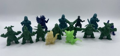 Vintage Japanese Godzilla/Ultraman Mini Figure Lot Of 15-image