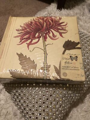 Photo Album Holds 200 4x6 Pictures 2 Per Pages Faux Leather New Sealed Beautiful-image